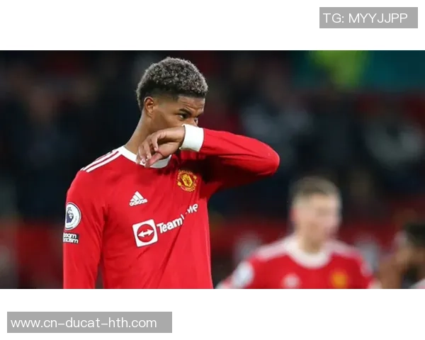 曼联迎来强援!主帅力荐6000万镑“节拍器”加盟,尖端中锋冬窗空降红魔 曼联迎来强援!主帅力荐6000万镑“节拍器”加盟,尖端中锋冬窗空降红魔