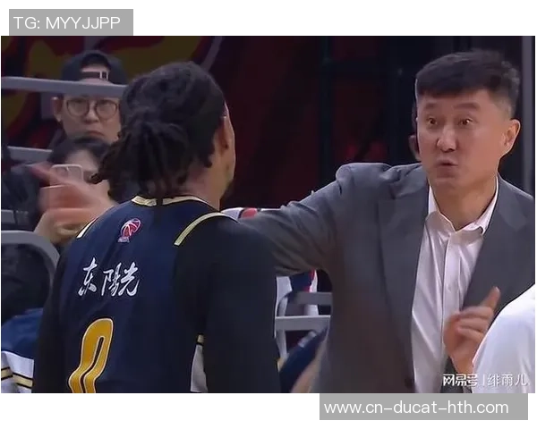 时隔12年广东再摘男篮金牌,杜锋从球员到教练成果三冠王 时隔12年广东再摘男篮金牌,杜锋从球员到教练成果三冠王